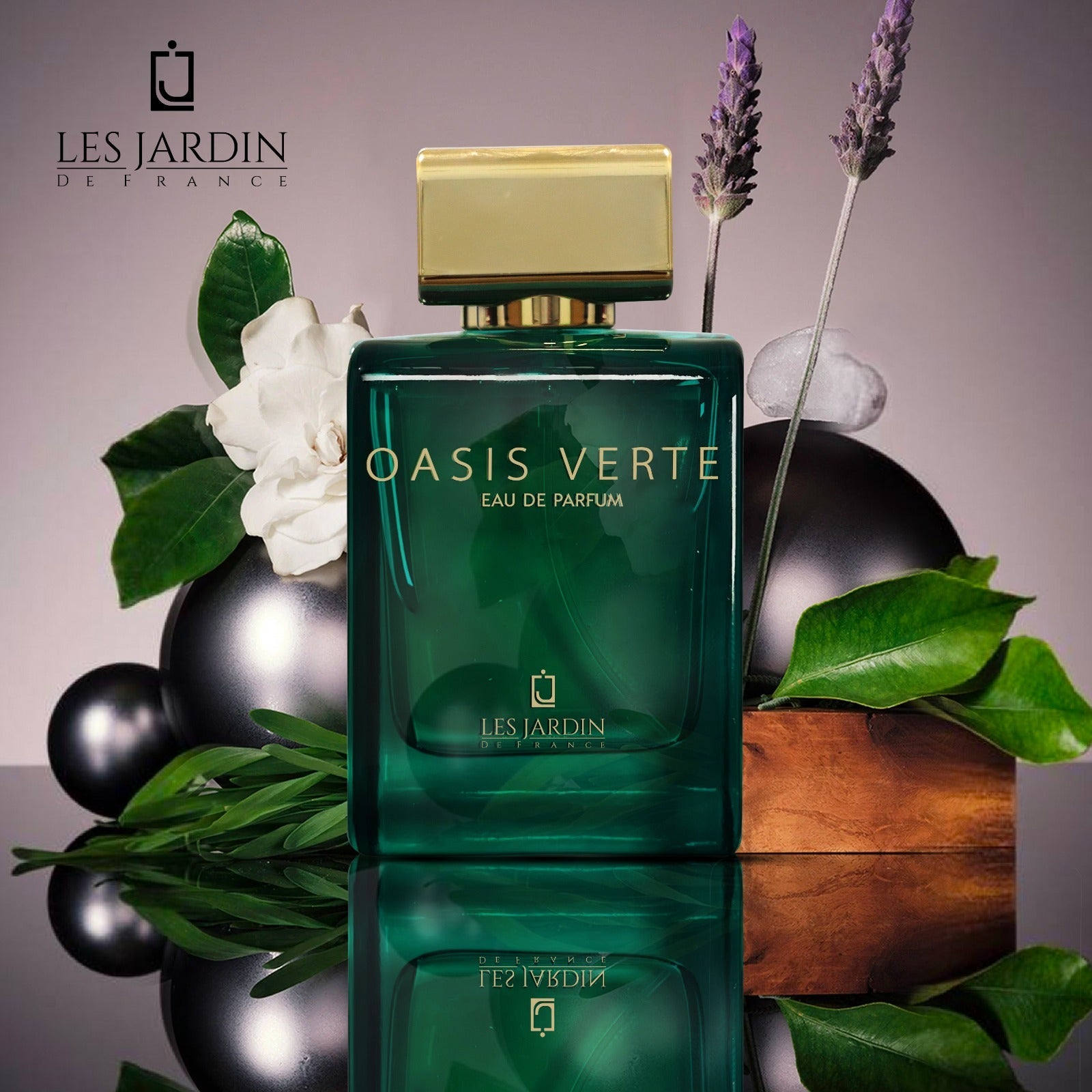 貴重　洋書　L'Ame Parfumee Des Jardins　フランス語香水 JARDIN DES PARFUMS HOME